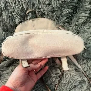 Tignanello | Bags | Tignanello White Leather Backpack | Poshmark display picture 1